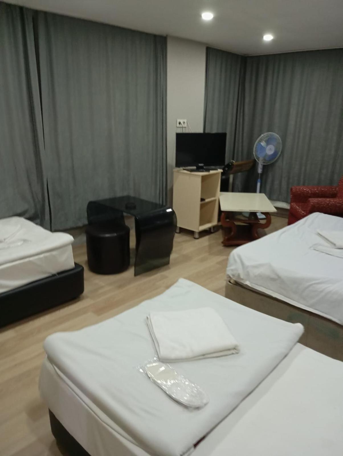 Nisanca Simge Suit Otel Истанбул Екстериор снимка